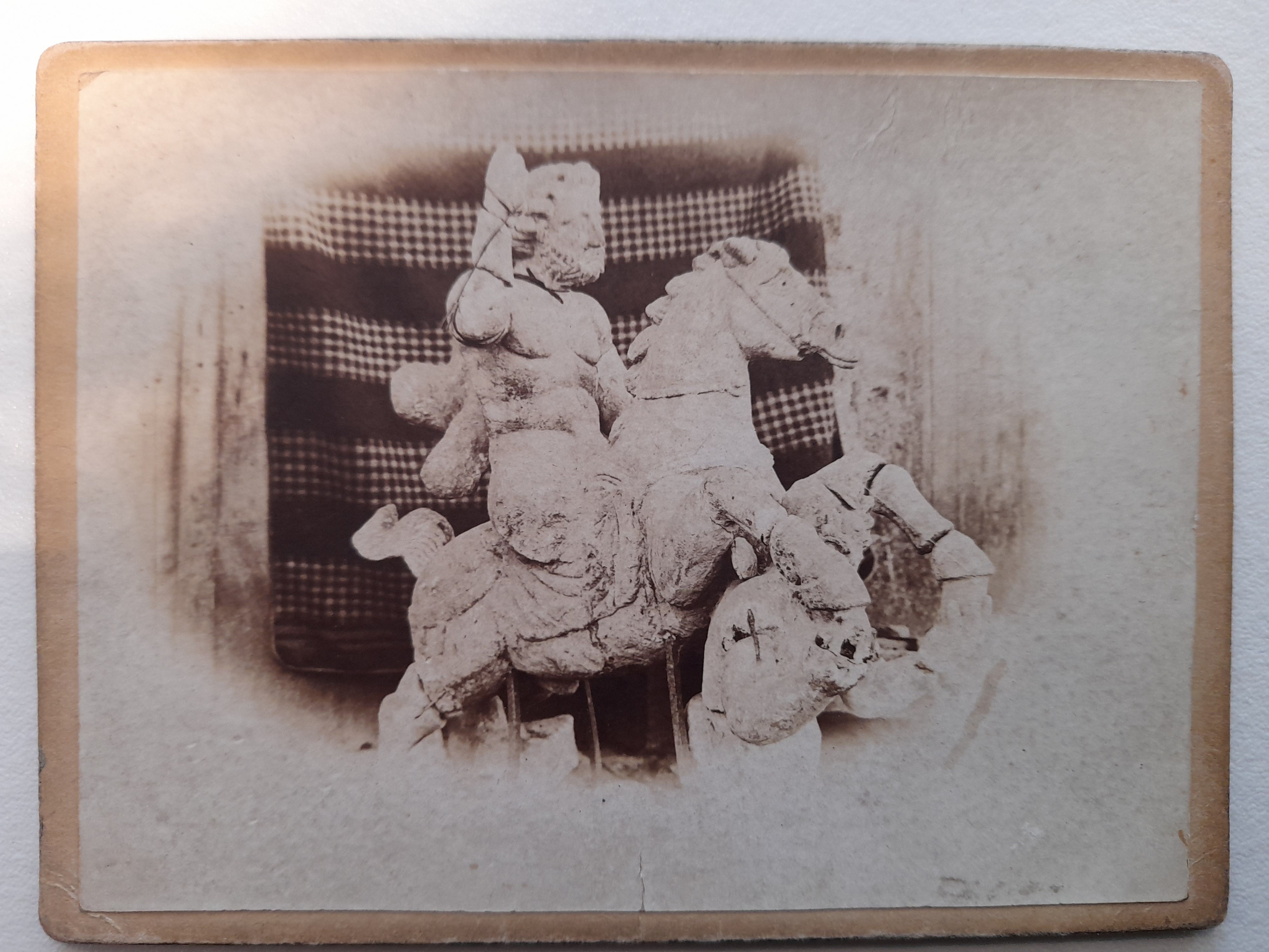 Photographie donnée en novembre 1919, restauration du XIXème siècle, fonds Audollent, archives départementales du Puy-de-Dôme. 