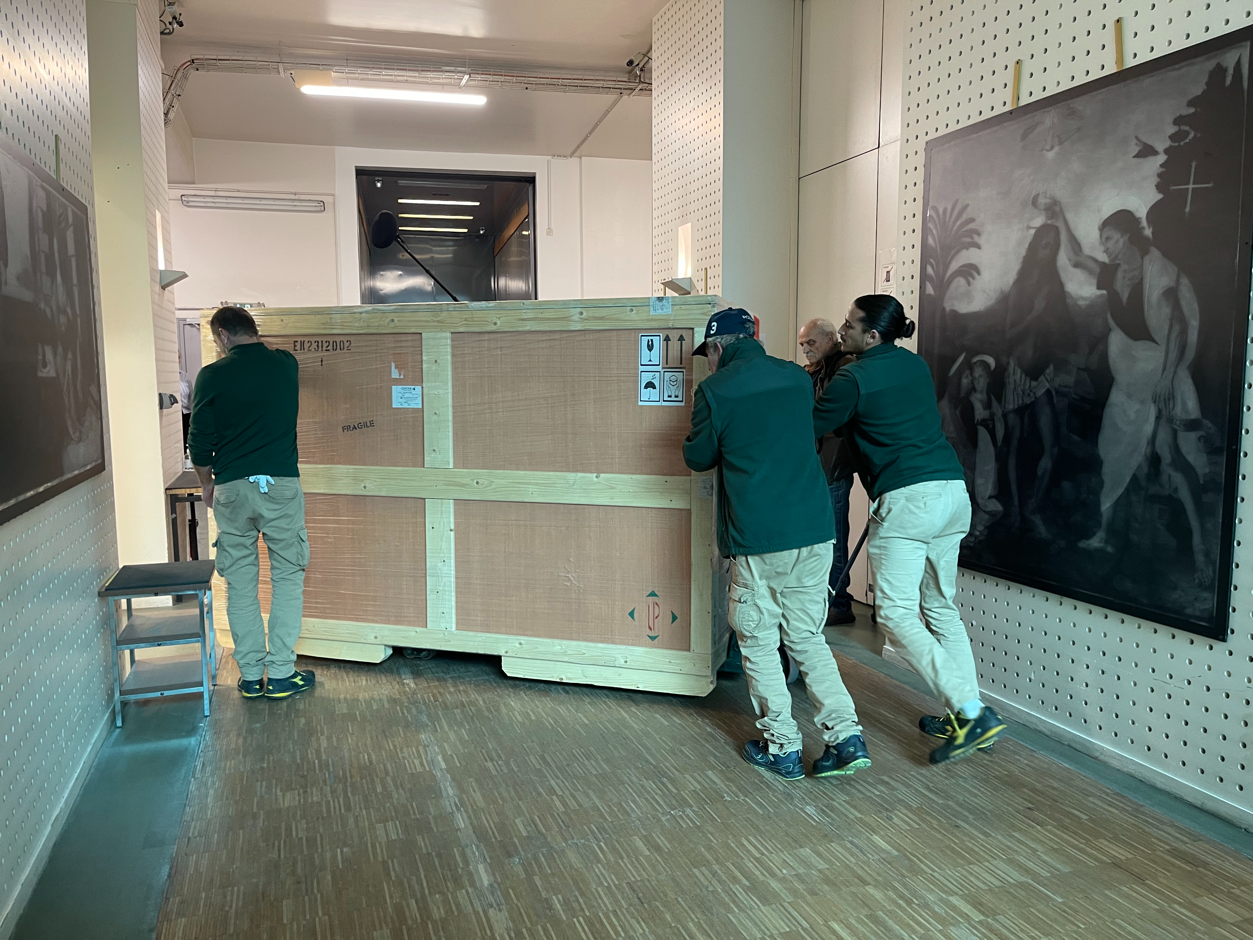 Arrivée du Vishnu au C2RMF